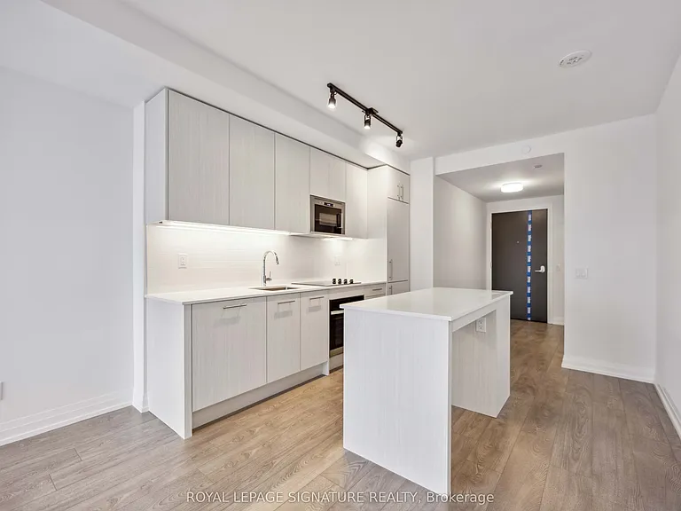 286 Main St #2405 — Photo 9