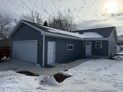 1109 E Murdock Ave, Oshkosh, WI, 54901