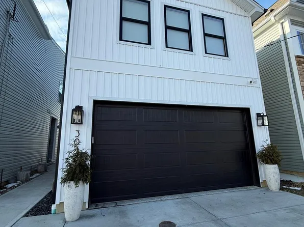 3033 Cinnamon St, Cincinnati, OH 45208