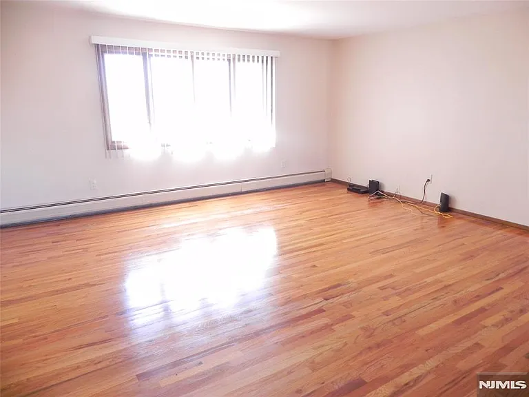 52 Wilson St #2 — Photo 8