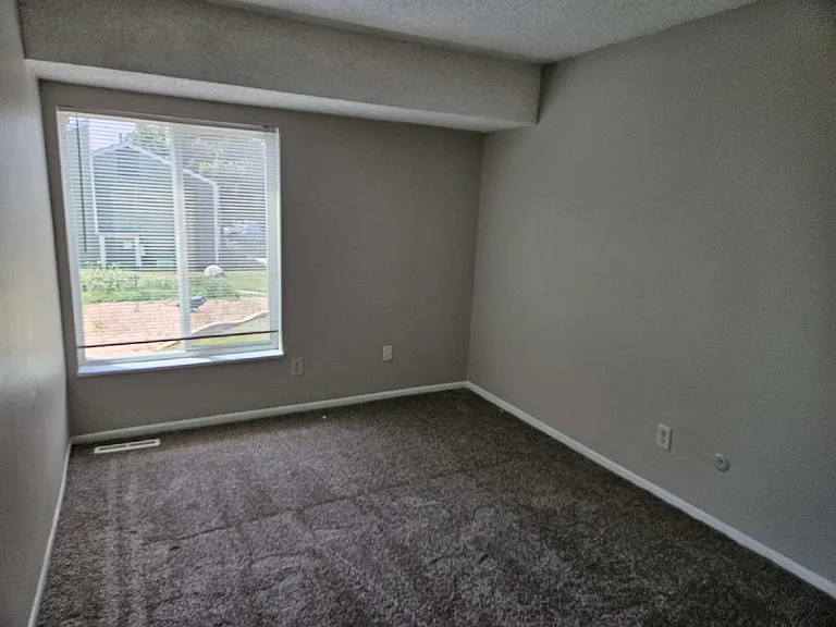 12174 E Kepner Pl — Photo 7