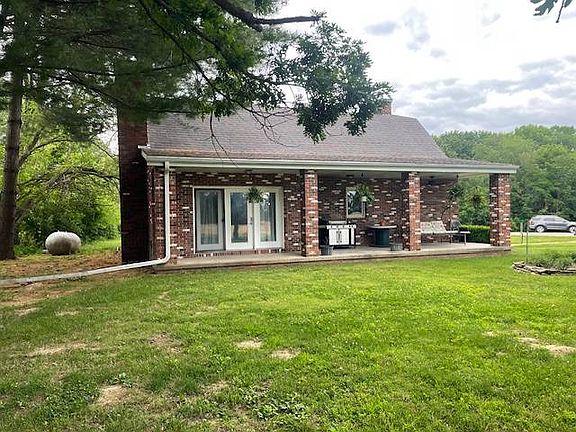 4th image of 3464 Pheasant Ln