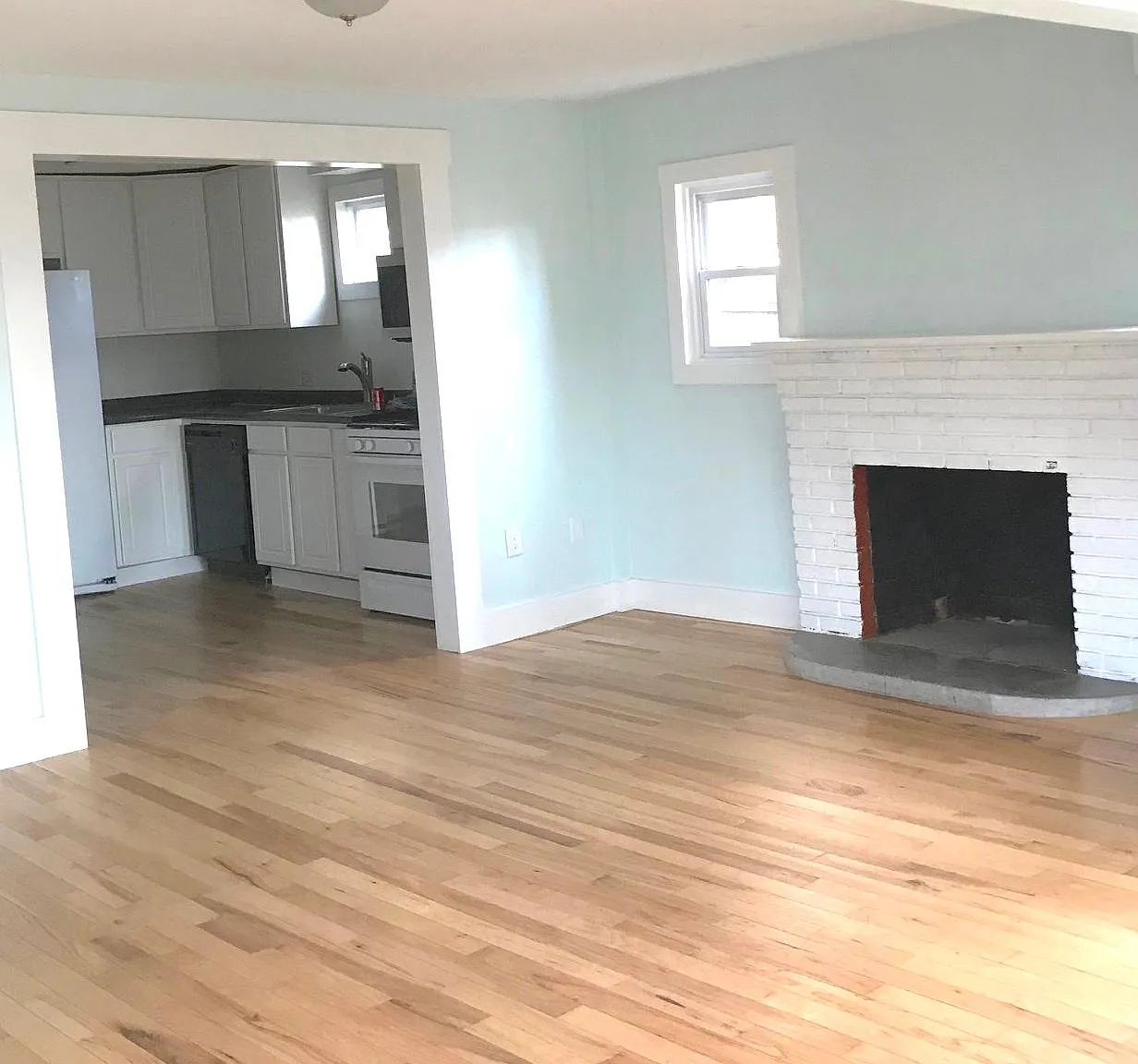 3 bed, $3,150 — Photo 3