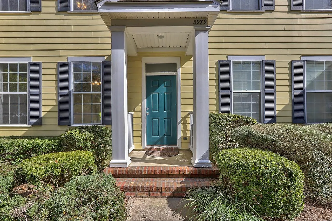 2 bed, 2.5 bath, 1744 sqft, $1,950 — Photo 4
