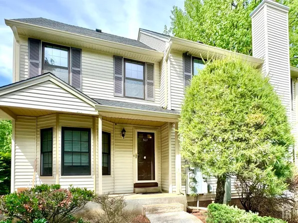 507 Timber Oaks Rd, Edison, NJ 08820