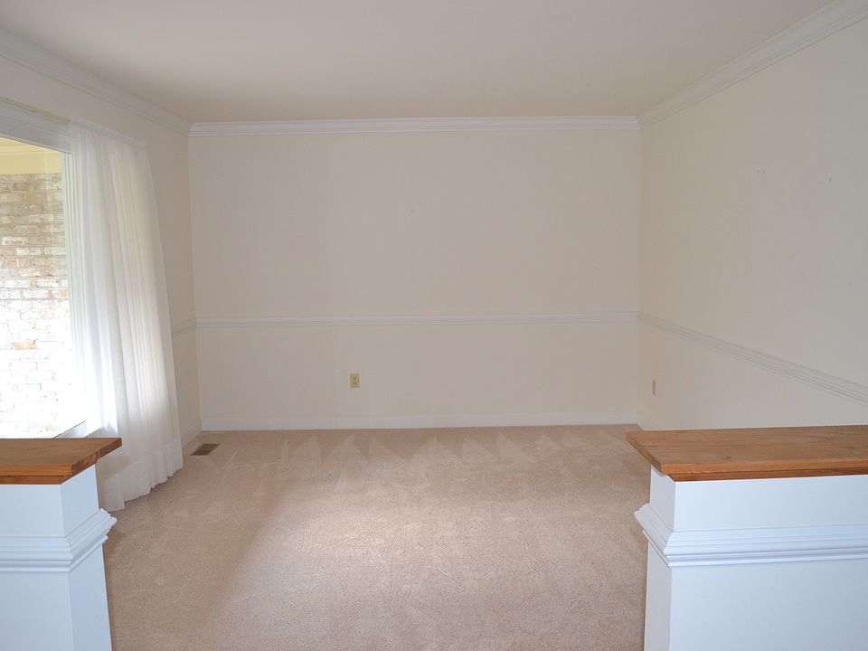 Living room with new carpet