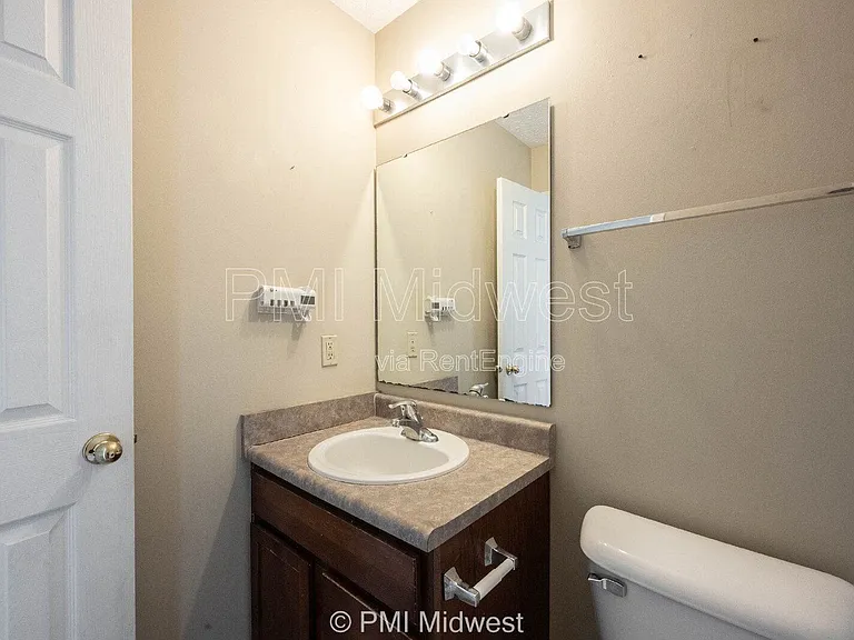 2781 Grand Fir Dr — Photo 32