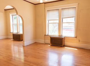 1952 W Addison St #9CB1YMW4E, Chicago, IL 60613