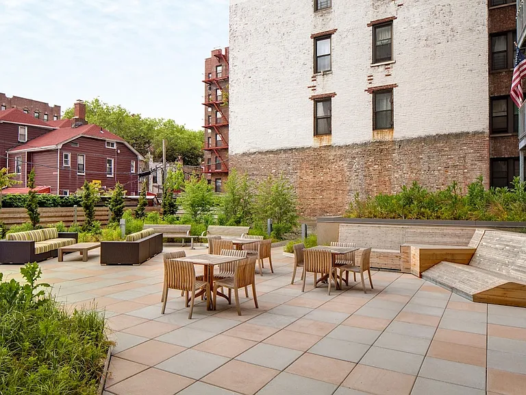22 Caton Pl #3C — Photo 7