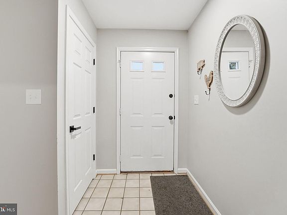 2nd image of 531 Highland Towne Ln