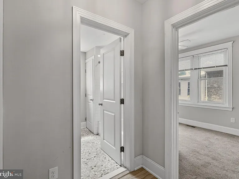 1515 Butler Pike — Photo 30