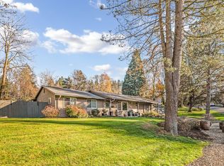 2425 Prestwick Rd, Lake Oswego, OR 97034