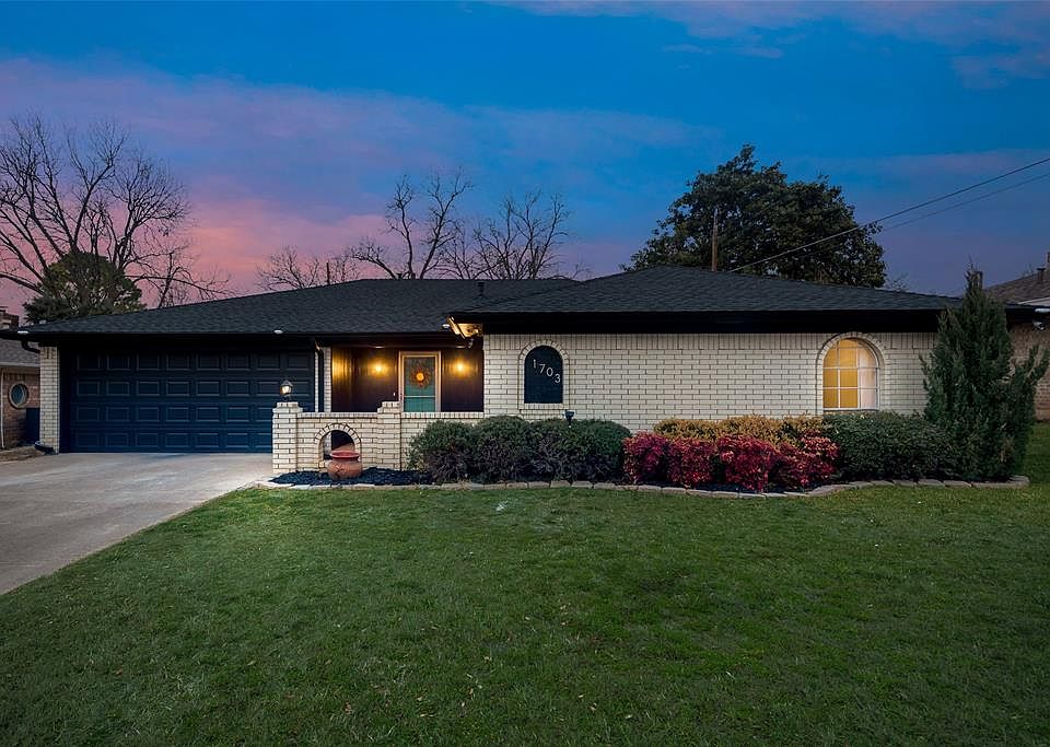 1st image of 1703 Winchester Way