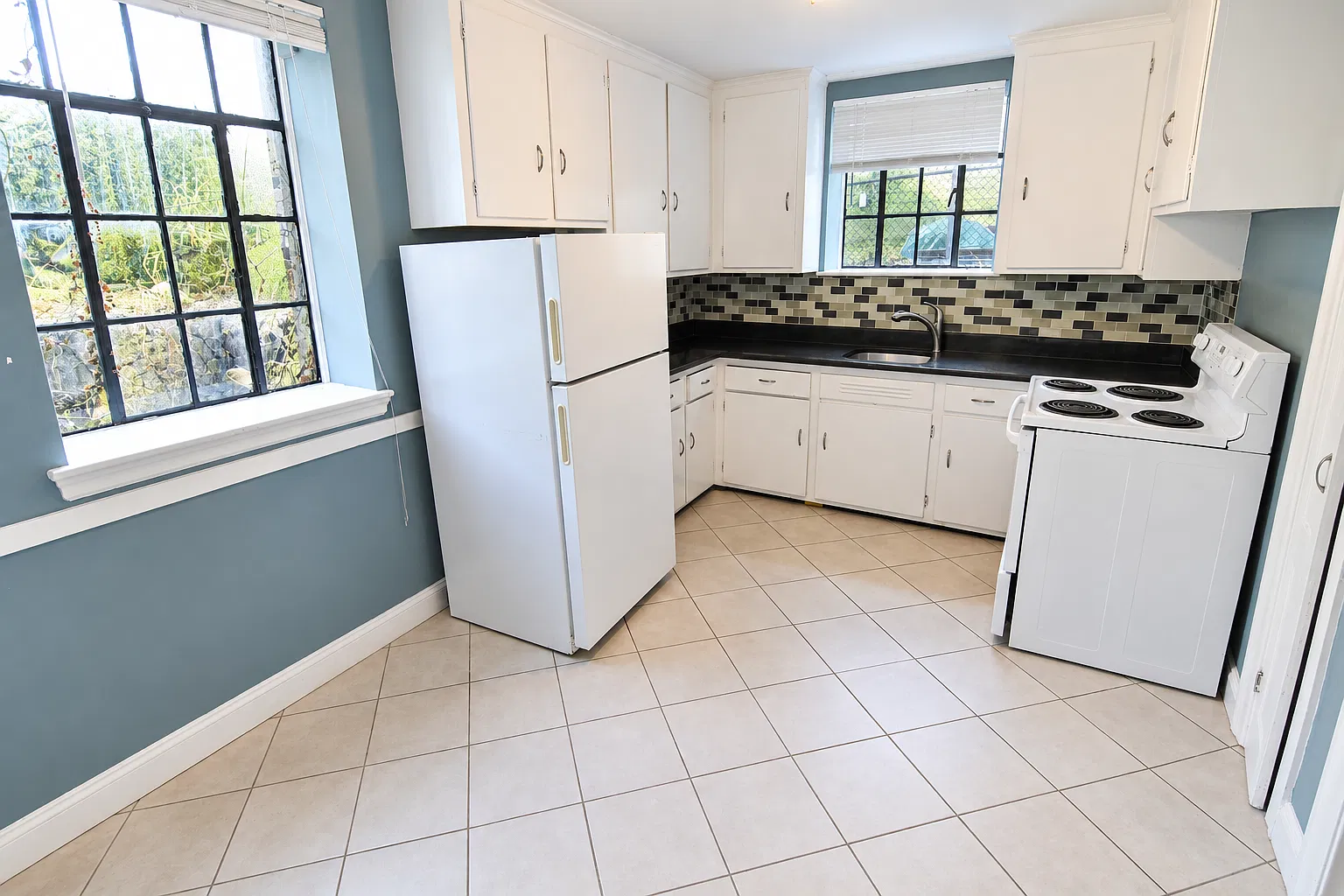 1 bed, 650 sqft, $2,350 — Photo 4