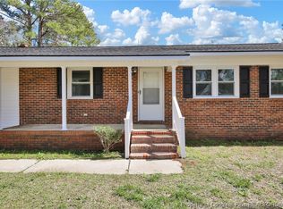 108 Sun Rd, Lumberton, NC 28360