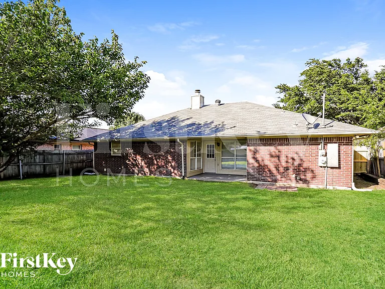 606 Plainview Dr — Photo 18
