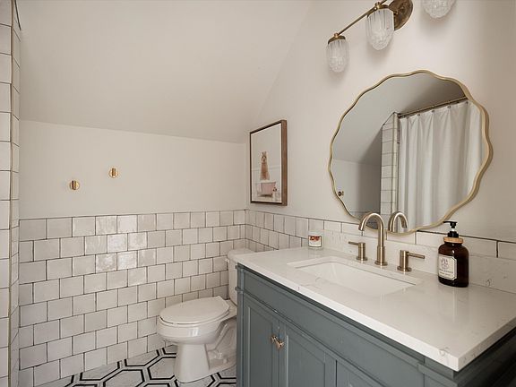 23rd image of 1707 New Hope Rd
