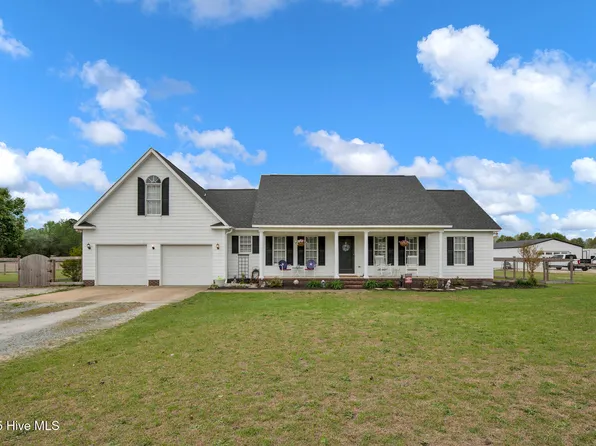 4891 Wade Stedman Road, Wade, NC 28395