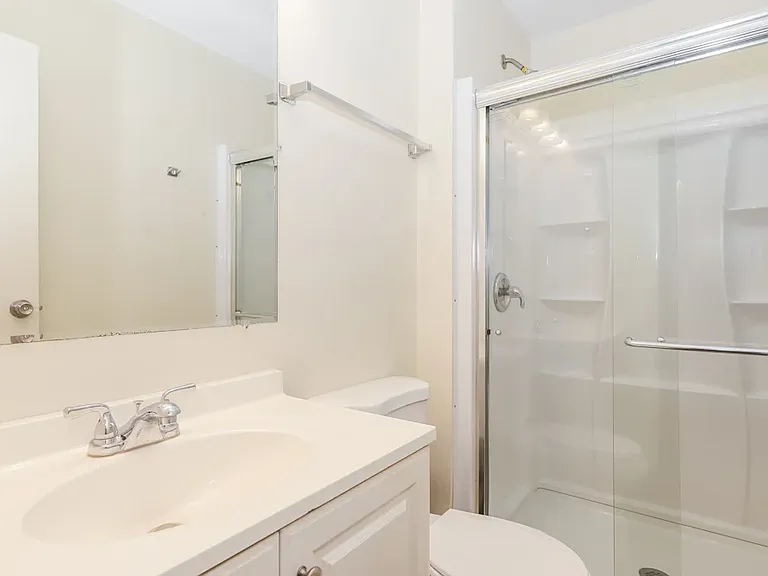 2281 Jasmine Dr — Photo 4