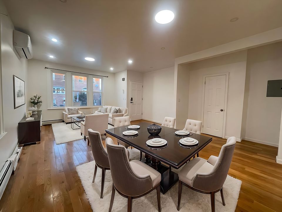 1st image of 3 Henry St #1