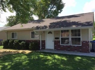 502 Saint Christopher Dr, O'Fallon, MO 63366