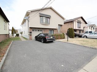 165 Franklin St #B, Elmwood Park, NJ 07407