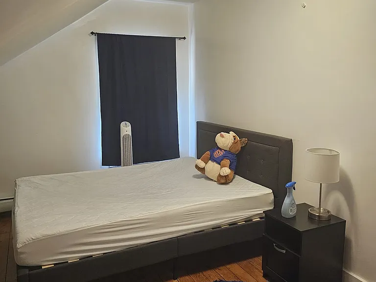242 Valley St #3 — Photo 7