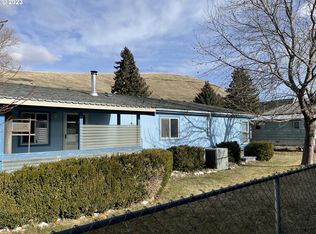 635 E Cowins St, Heppner, OR 97836