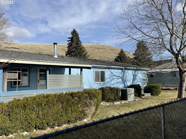 635 E Cowins St, Heppner, OR 97836