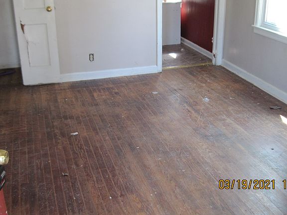 Additional Living Room