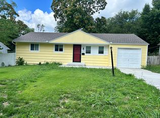 8614 Winchester Ave, Kansas City, MO 64138