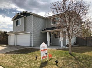 1743 25th St W, Williston, ND 58801