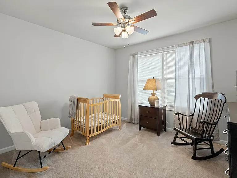1077 Duval St #102 — Photo 16