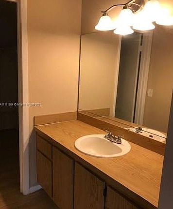 3rd image of 20905 NE 8th Ct #20236