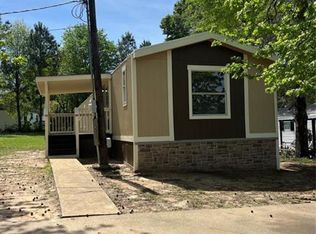 107 Earl Rd, Huntsville, TX 77320