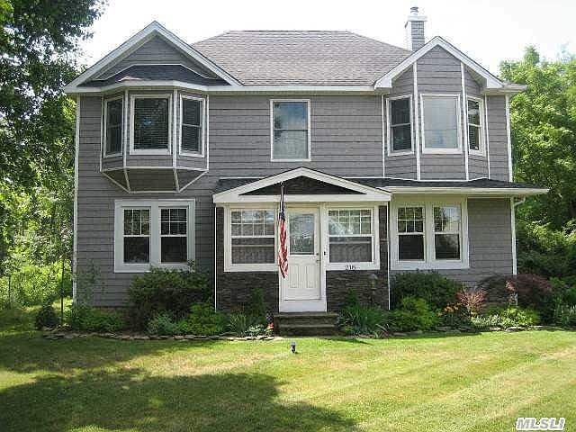 1st image of 218 Waverly Ave