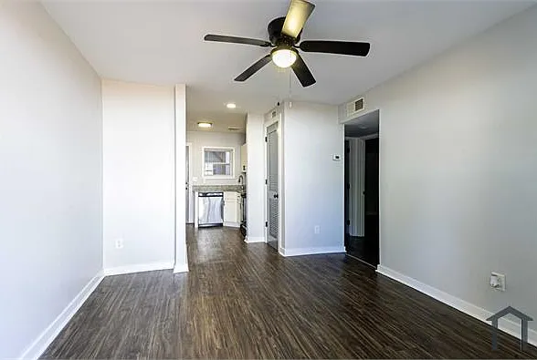 891 North Ave #7 — Photo 5