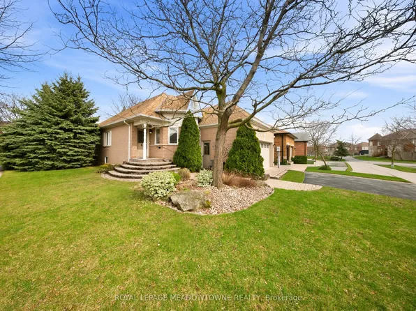 20 Huffmann Dr, Halton Hills, ON L7G 5W4