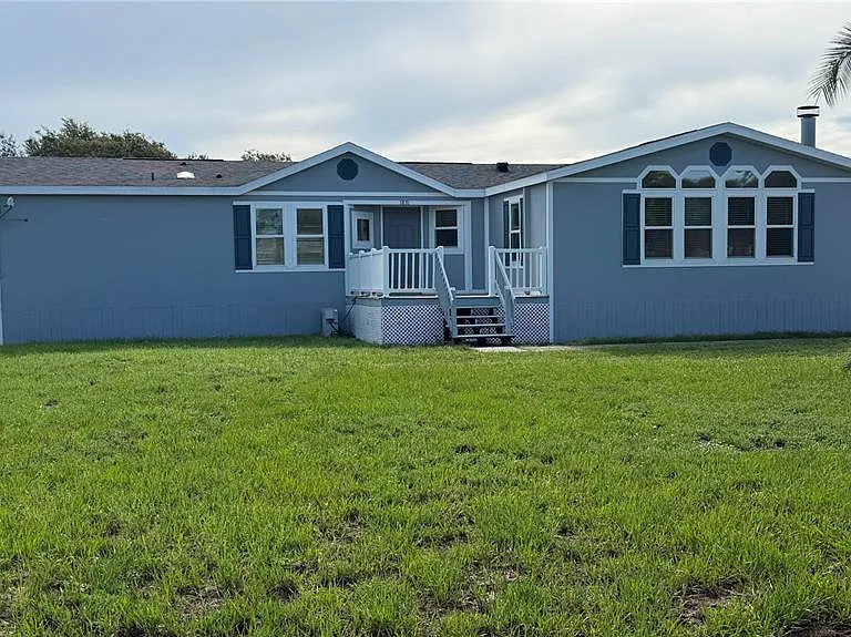 1831 Winchester Ct S — Photo 1