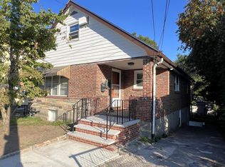 18 Cresthill Rd #18, Brighton, MA 02135