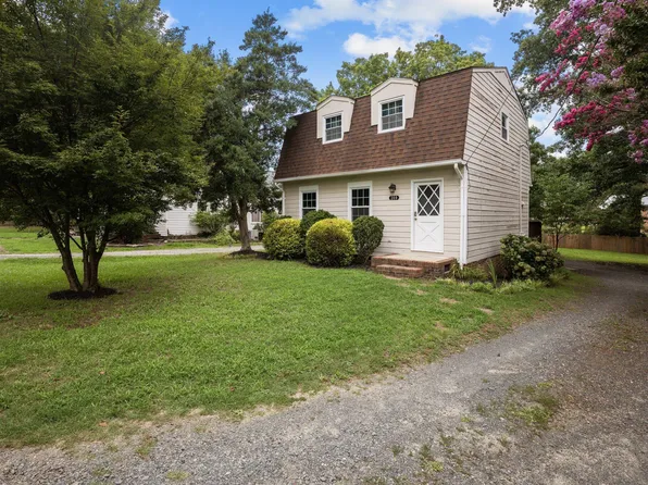 209 Park Ave, Creedmoor, NC 27522