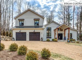 33 Boulder Creek Dr, Boone, NC 28607