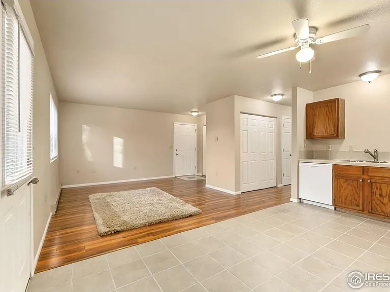 1500 E 5th St #1506 — Photo 2