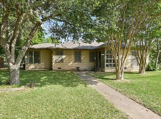 410 E North Ave, Bryan, TX 77801