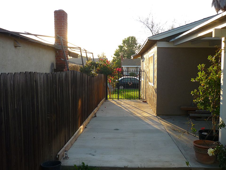 1st image of 10971 Swansea Pl