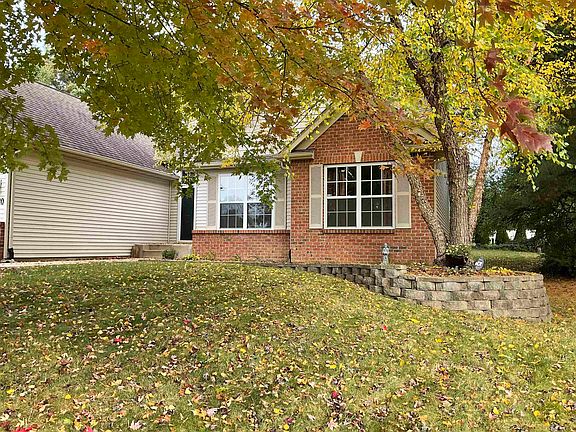 2nd image of 1280 Tulip Ln