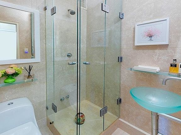 4th image of 303 E 57th St APT 41C