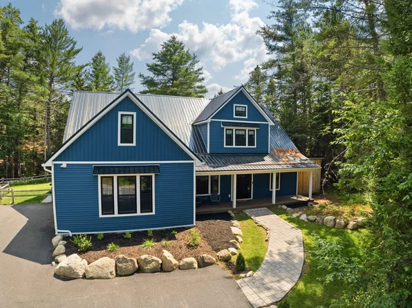 81 Blueberry Ridge Rd, Lake Placid, NY 12946