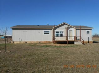 101 Tuggle Rd, Lipan, TX 76462
