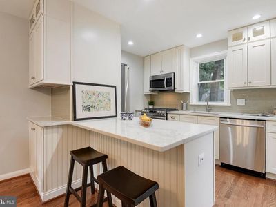 905 Jackson Ave, Takoma Park, MD, 20912